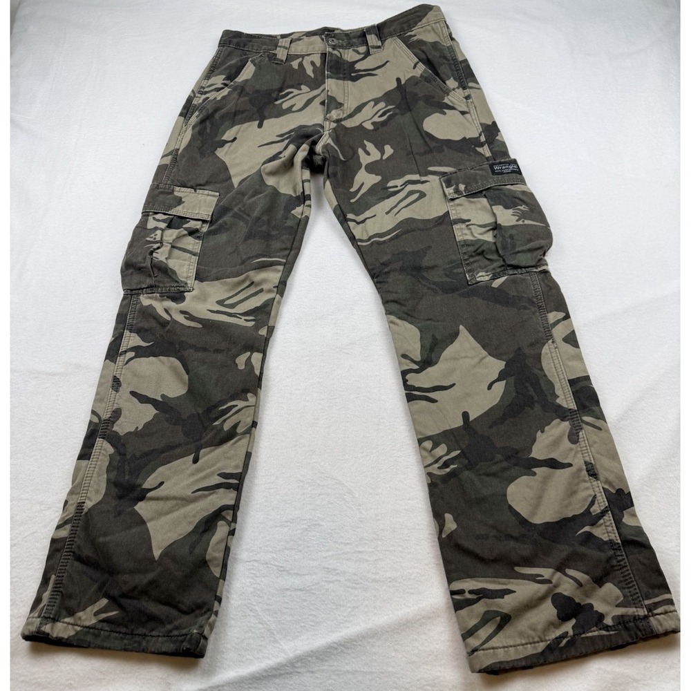 Wrangler Fleece Lined Camo Cargo Pants Men's Size 30x29 (tag 29x30)